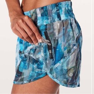 Lululemon Tracker Shorts🦋